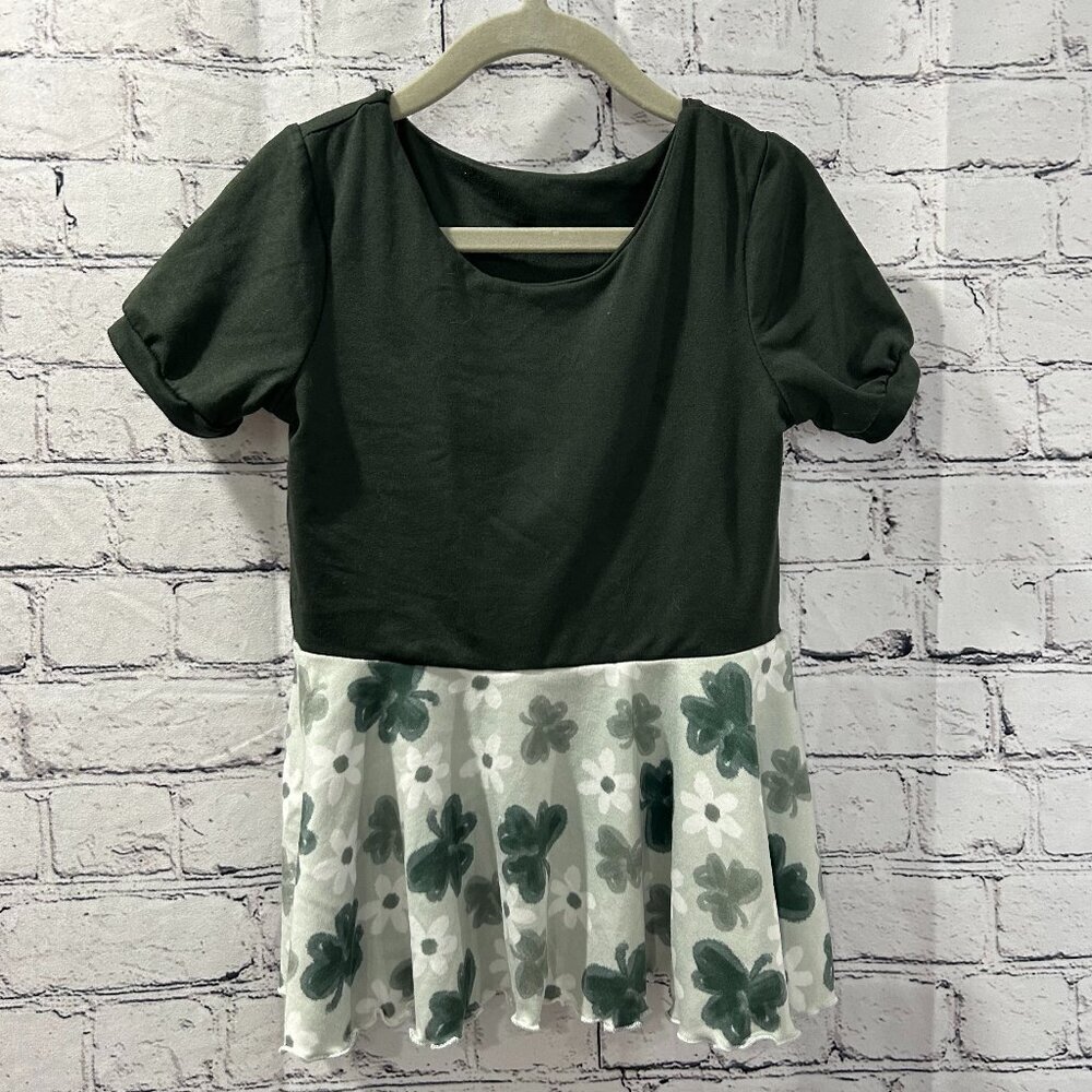 5 for $10 Girls Two Little Owls tunic/dress Size 6